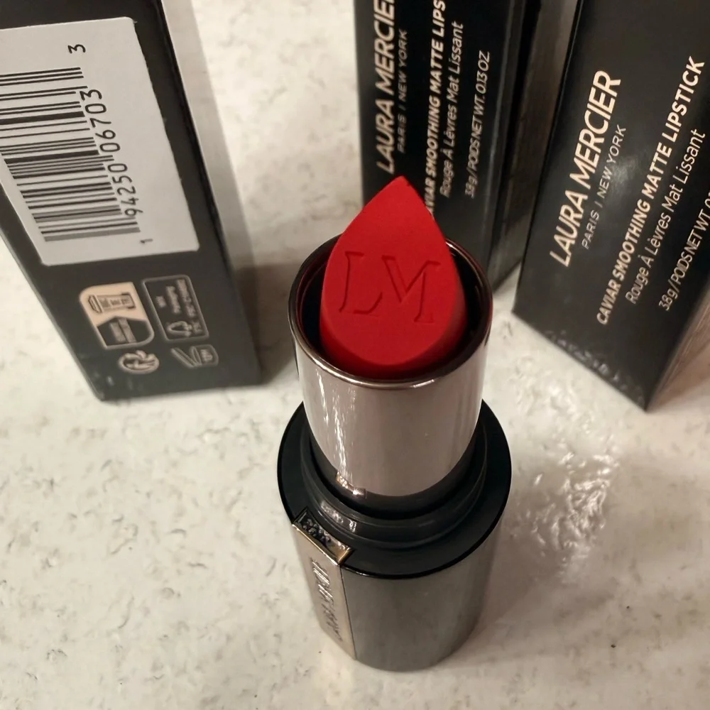 Laura Mercier Caviar Smoothing Matte Lipstick Bundle | New in Box